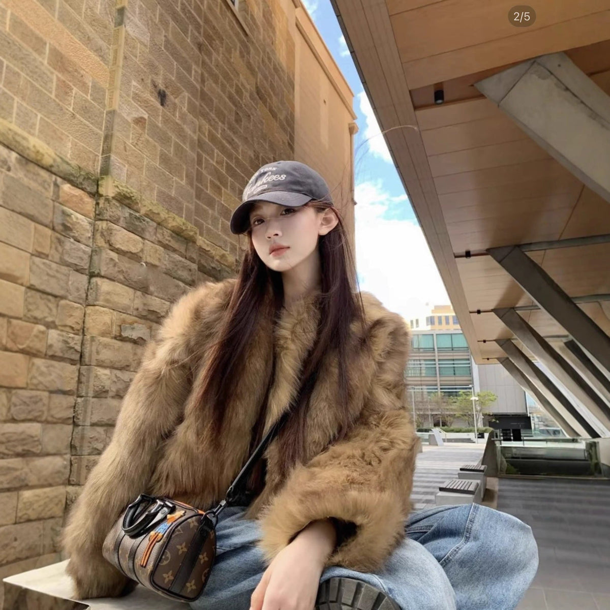 Women's Cropped Faux Fur Long-Sleeve Top